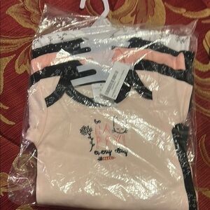 Laura Ashley Baby Girls Body Suit Size 0-3 months.